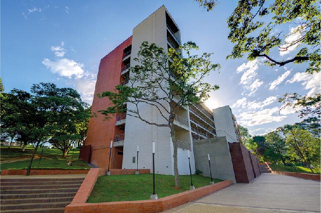 Universidad Uniminuto obra Coninsa