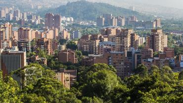 vista de edificios en mejores barrios de Medellín 