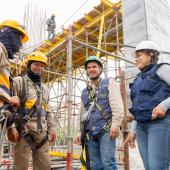 Colaboradores en obra Coninsa