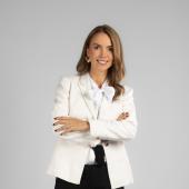 Alejandra Zapata Presidenta Coninsa